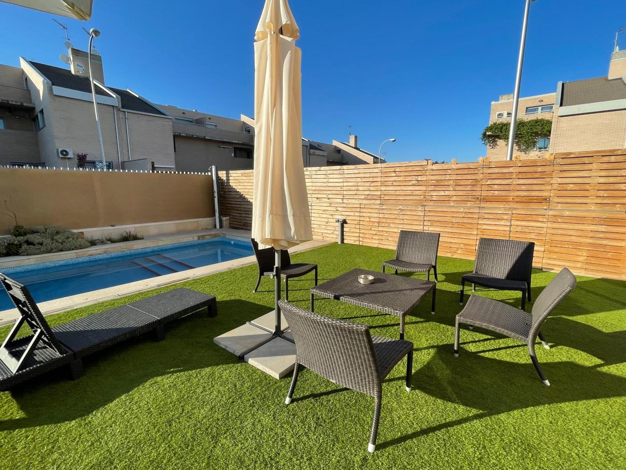 מדריד Valdevebas Chalet Con Piscina מראה חיצוני תמונה